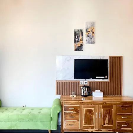 Omah Ulfah Homestay Banyuwangi  Extérieur photo